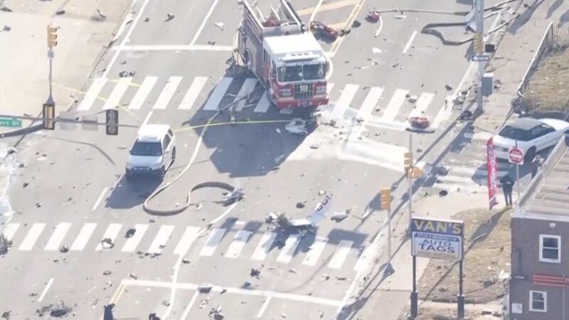 Philadelphia_Medevac_Plane_Crash_Claims_Seven_Lives_poster - Khabar Asia Philadelphia_Medevac_Plane_Crash_Claims_Seven_Lives video poster