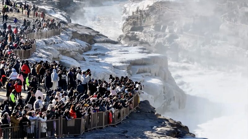 Spring_Brings_Majestic_Roar_to_Hukou_Waterfall_poster - Khabar Asia Spring_Brings_Majestic_Roar_to_Hukou_Waterfall video poster