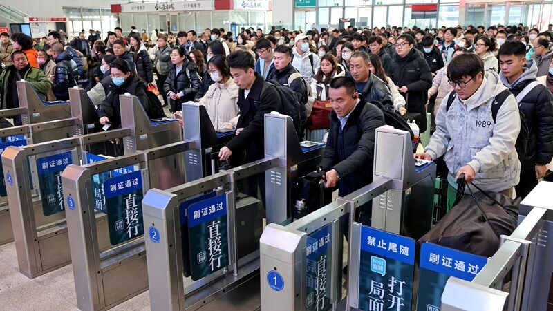 Spring_Festival_Travel_Rush_Fuels_China_s_Consumption_Rebound - Khabar Asia Spring_Festival_Travel_Rush_Fuels_China_s_Consumption_Rebound