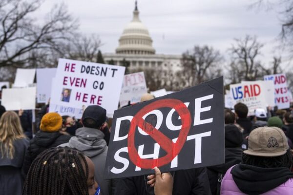 US Judge Halts Trump’s Federal Workers Buyout Plan Amid Legal Scrutiny US_Judge_Halts_Trump_s_Federal_Workers_Buyout_Plan_Amid_Legal_Scrutiny
