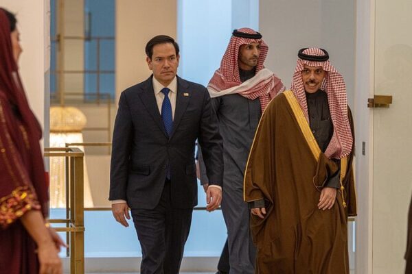 US_Russia_Peace_Talks_Exclude_Ukraine_and_Europe__Europe_Responds