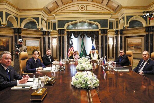 US_and_Russia_Pursue_Ukraine_Peace_Settlement_in_Saudi_Talks