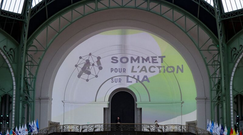 US_and_UK_Opt_Out_of_Inclusive_AI_Pact_at_Paris_Summit - Khabar Asia US_and_UK_Opt_Out_of_Inclusive_AI_Pact_at_Paris_Summit