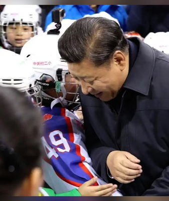 Xi Jinping Inspires Young Ice Hockey Stars for 2025 Asian Winter Games Xi_Jinping_Inspires_Young_Ice_Hockey_Stars_for_2025_Asian_Winter_Games video poster