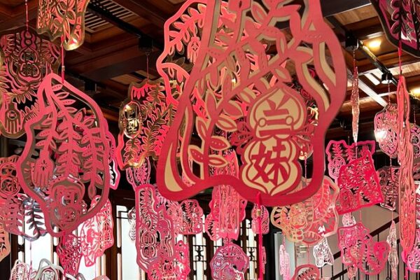 Art Meets History: Paper-Cutting Installation Revives Guangdong’s Forgotten Stories Art_Meets_History__Paper_Cutting_Installation_Revives_Guangdong_s_Forgotten_Stories