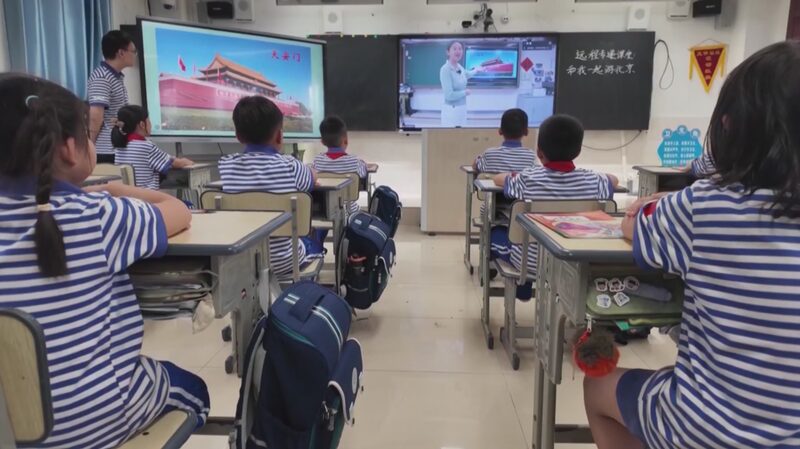 Beijing_to_South_China_Sea__Digital_Classrooms_Bridge_3_300km_Gap - Khabar Asia Beijing_to_South_China_Sea__Digital_Classrooms_Bridge_3_300km_Gap