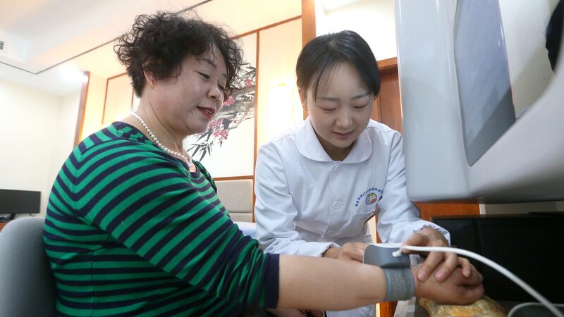 China_Emerges_as_Global_Leader_in_Health_Research_Innovation