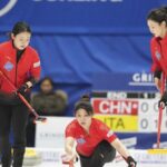 China_Splits_Matches_at_Women_s_Curling_World_Championship