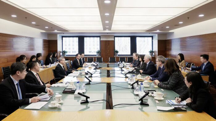 China_Stresses_Stable_Trade_Ties_with_U_S__as_Key_to_Global_Growth - Khabar Asia China_Stresses_Stable_Trade_Ties_with_U_S__as_Key_to_Global_Growth