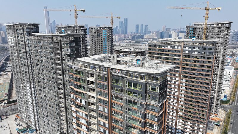 China_Unveils_Comprehensive_Strategy_to_Stabilize_Real_Estate_and_Financial_Sectors - Khabar Asia China_Unveils_Comprehensive_Strategy_to_Stabilize_Real_Estate_and_Financial_Sectors