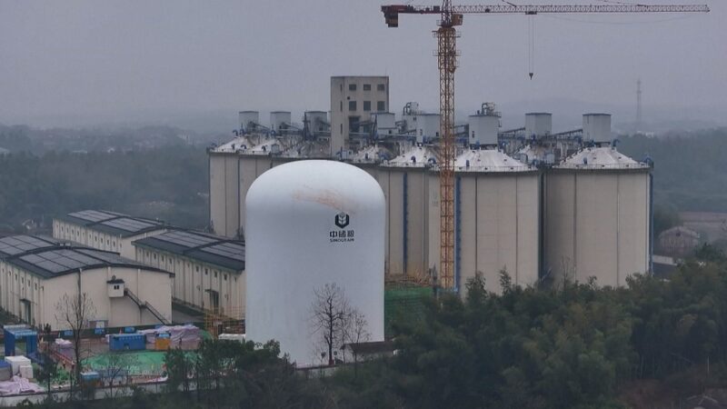 China Unveils First Large-Capacity Inflatable Grain Silo China_Unveils_First_Large_Capacity_Inflatable_Grain_Silo video poster