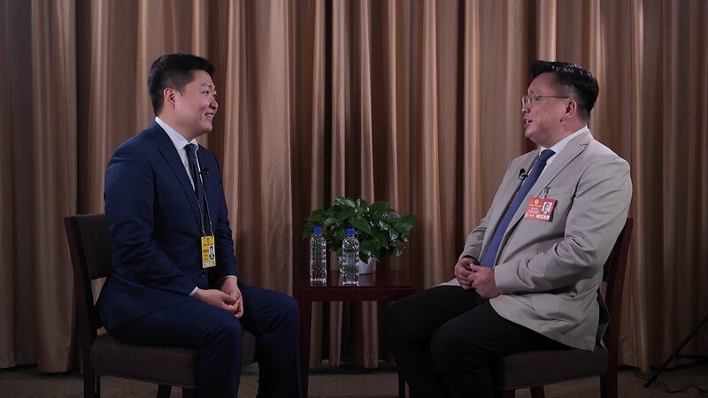 China_s_Two_Sessions_Highlight_Investment_in_Future_Growth__HK_Advisor_Says_poster - Khabar Asia China_s_Two_Sessions_Highlight_Investment_in_Future_Growth__HK_Advisor_Says video poster