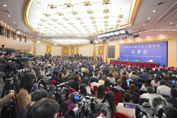China’s Two Sessions: African Journalist Explores Governance and Growth China_s_Two_Sessions__African_Journalist_Explores_Governance_and_Growth