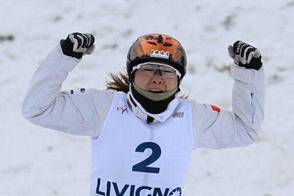 Chinese Skiers Secure 3 Medals at FIS World Cup in Livigno Chinese_Skiers_Secure_3_Medals_at_FIS_World_Cup_in_Livigno