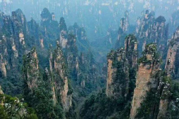 Discover the Hallelujah Mountains: Avatar’s Stunning Inspiration in Zhangjiajie Discover_the_Hallelujah_Mountains__Avatar_s_Stunning_Inspiration_in_Zhangjiajie video poster