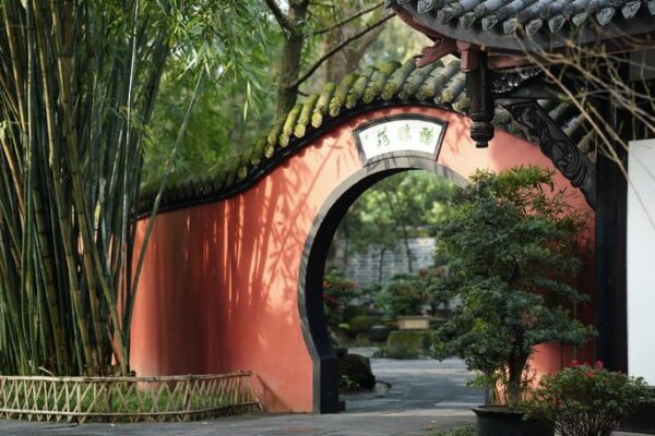 Discover the Rich History and Tranquil Beauty of Wuhou Shrine in Chengdu Discover_the_Rich_History_and_Tranquil_Beauty_of_Wuhou_Shrine_in_Chengdu