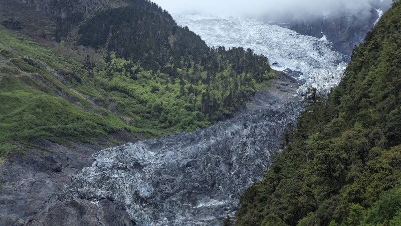 Global_Action_Urged_as_Glaciers_Face_Unprecedented_Retreat