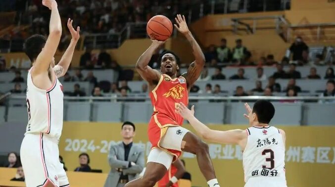 Guangsha_Extends_CBA_Streak_with_Decisive_Win_Over_Guangdong
