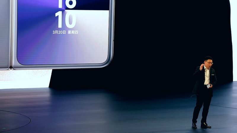 Huawei_Launches_Pioneering_HarmonyOS_Next_Foldable_Smartphone - Khabar Asia Huawei_Launches_Pioneering_HarmonyOS_Next_Foldable_Smartphone