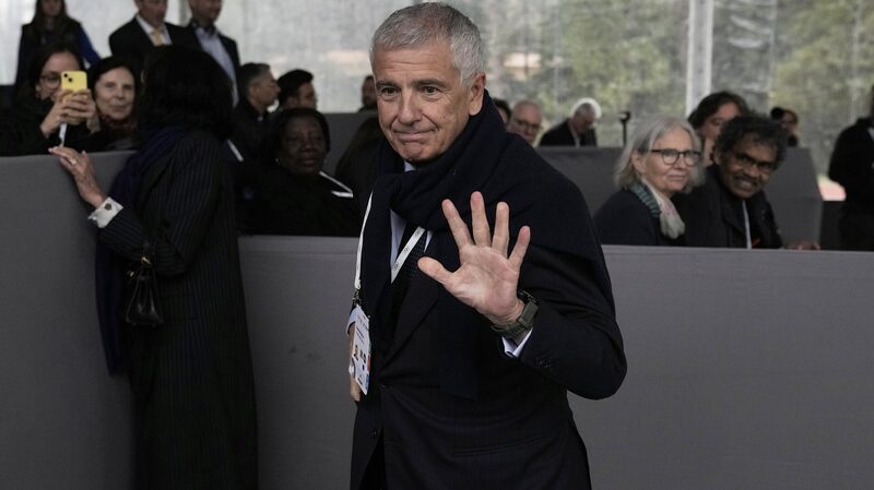 IOC_VP_Samaranch_Downplays_Favorite_Tag_in_Historic_Presidential_Race