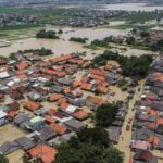 Jakarta_Floods_Displace_Thousands__One_Dead - Khabar Asia Jakarta_Floods_Displace_Thousands__One_Dead