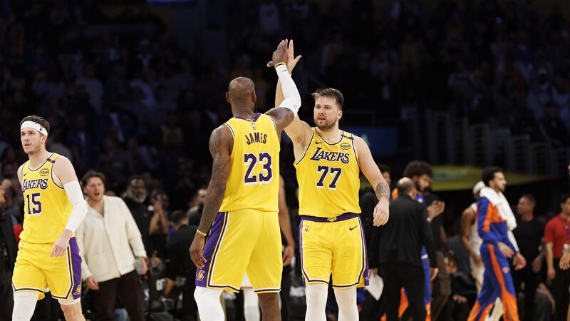 Luka_Donc_ic__s_Lakers_Surge_as_Mavericks_Navigate_Post_Trade_Turbulence