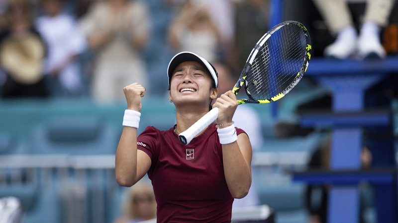 Philippine_Teen_Alexandra_Eala_Stuns_World_No__2_Swiatek_in_Miami_Open_Upset - Khabar Asia Philippine_Teen_Alexandra_Eala_Stuns_World_No__2_Swiatek_in_Miami_Open_Upset