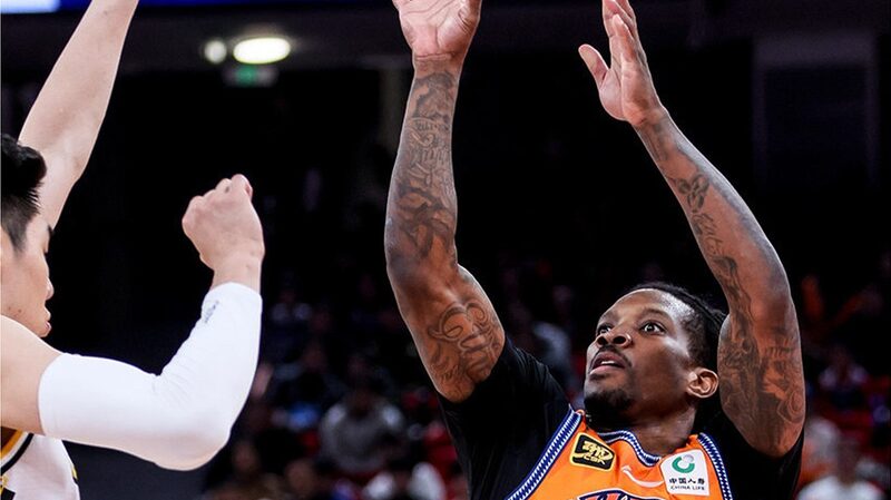 Shanghai_Sharks_Hand_CBA_Leaders_Guangsha_First_Losing_Streak - Khabar Asia Shanghai_Sharks_Hand_CBA_Leaders_Guangsha_First_Losing_Streak