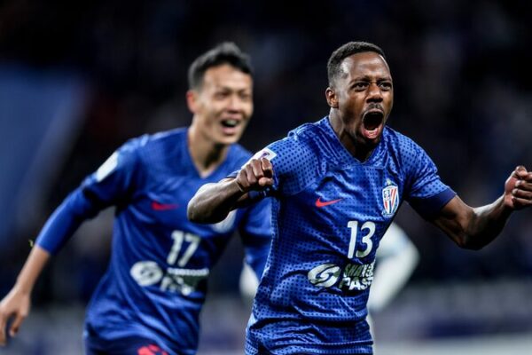 Shanghai Shenhua Clinch Narrow 1-0 Victory Over Kawasaki Frontale in AFC Champions League Shanghai_Shenhua_Clinch_Narrow_1_0_Victory_Over_Kawasaki_Frontale_in_AFC_Champions_League