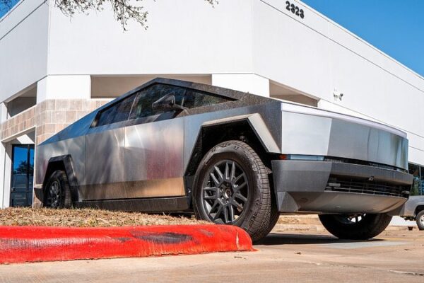 Tesla Recalls Cybertrucks Over Safety Concerns Tesla_Recalls_Cybertrucks_Over_Safety_Concerns