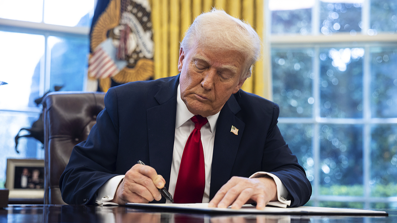 Trump_s_Auto_Tariffs_Ignite_Global_Trade_Tensions