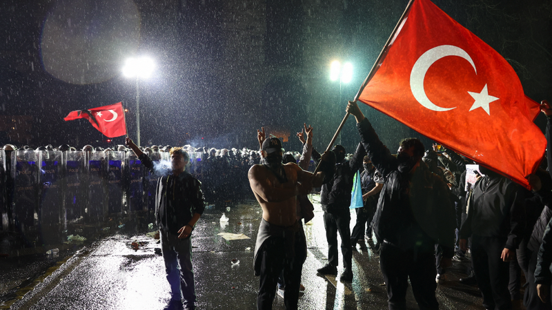 Turkish_Opposition_Vows_to_Sustain_Protests_After_Mass_Rally__Hundreds_Detained