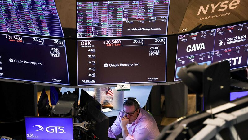 US_Stock_Market_Plunges___4_Trillion_Wiped_Amid_Trade_Tensions