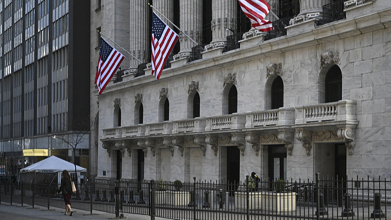 U_S__Consumer_Confidence_Hits_12_Year_Low_Amid_Economic_Jitters - Khabar Asia U_S__Consumer_Confidence_Hits_12_Year_Low_Amid_Economic_Jitters