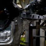 U_S__Imposes_25__Tariffs_on_Canadian_Autos_Starting_March_4 video poster