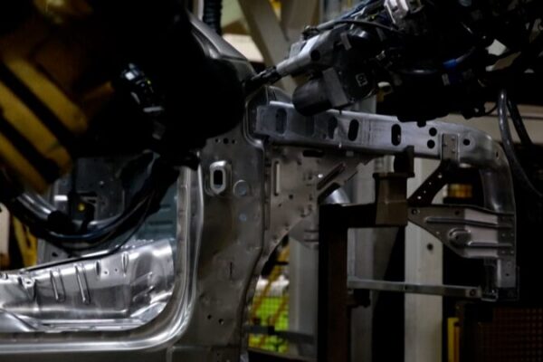 U_S__Imposes_25__Tariffs_on_Canadian_Autos_Starting_March_4 video poster