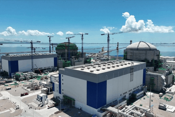 China Accelerates Nuclear Expansion with Record 40+ Reactors in Development China_Accelerates_Nuclear_Expansion_with_Record_40__Reactors_in_Development
