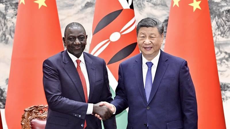 China__Kenya_Strengthen_Ties_with_20_New_Cooperation_Pacts_poster - Khabar Asia China__Kenya_Strengthen_Ties_with_20_New_Cooperation_Pacts video poster