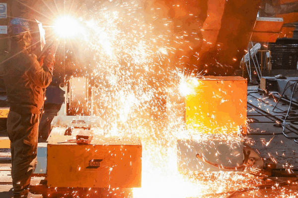 China’s Resilient Economy Draws Global Investor Confidence China_s_Resilient_Economy_Draws_Global_Investor_Confidence video poster