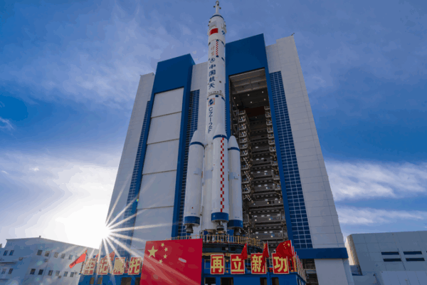 China’s Shenzhou-20 Crewed Mission Set for Historic April 24 Launch China_s_Shenzhou_20_Crewed_Mission_Set_for_Historic_April_24_Launch