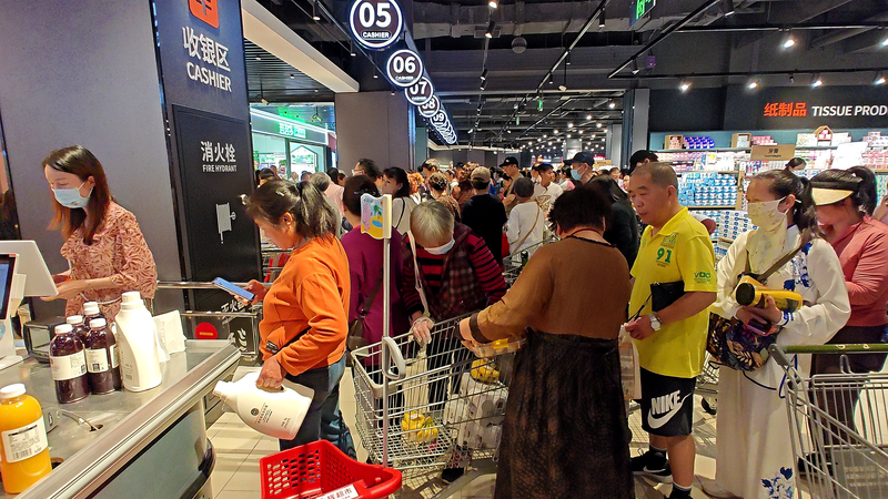 Chinese_Exporters_Shift_Focus_to_Domestic_Market_Amid_Global_Trade_Shifts