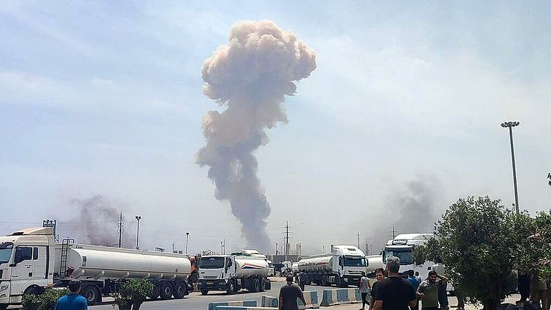 Deadly_Explosion_at_Iran_s_Shahid_Rajaee_Port_Kills_25__Injures_800 - Khabar Asia Deadly_Explosion_at_Iran_s_Shahid_Rajaee_Port_Kills_25__Injures_800