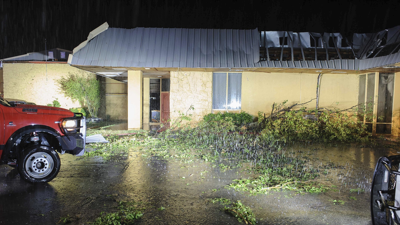 Deadly Tornadoes Strike Texas, Oklahoma as Storm System Unleashes Chaos Deadly_Tornadoes_Strike_Texas__Oklahoma_as_Storm_System_Unleashes_Chaos