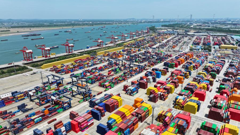 Global_Tariff_Tensions__How_China_Navigates_Trade_Policy_Shifts - Khabar Asia Global_Tariff_Tensions__How_China_Navigates_Trade_Policy_Shifts