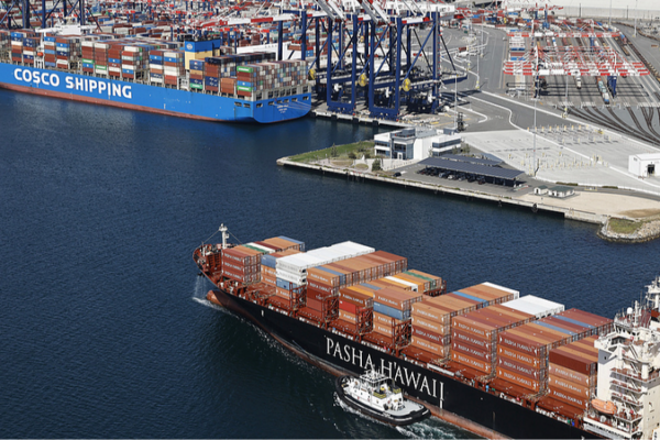 Trump’s Tariff Strategy Sparks Global Economic Concerns Trump’s Tariff Strategy Sparks Global Economic Concerns