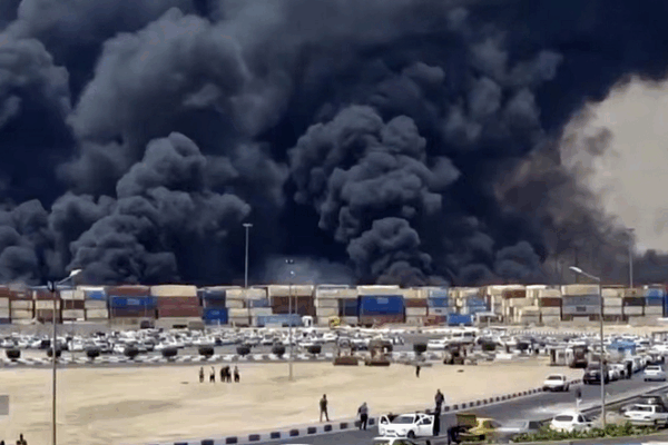 Major Explosion Rocks Iran’s Shahid Rajaee Port, Hundreds Injured Major_Explosion_Rocks_Iran_s_Shahid_Rajaee_Port__Hundreds_Injured video poster