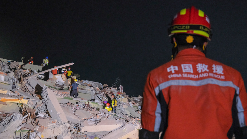 Mandalay_Rescue_Efforts_Continue_Amid_Devastating_Earthquake_Aftermath video poster