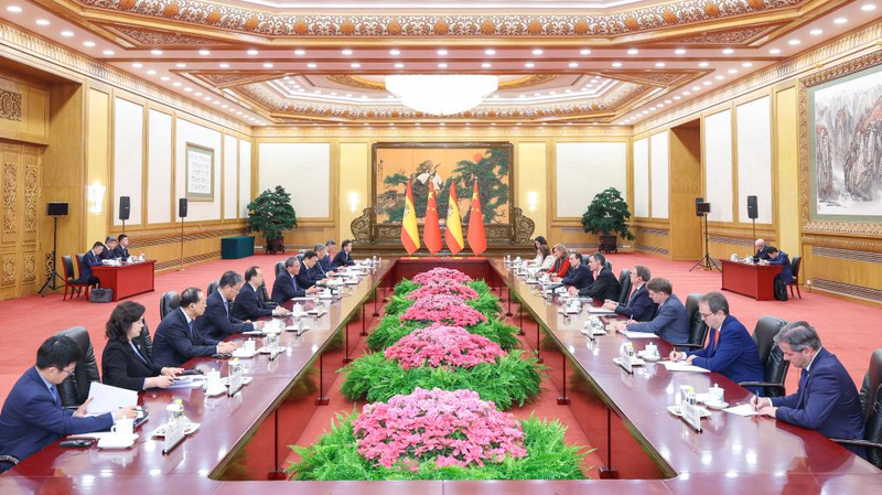 Premier_Li_Slams_U_S__Tariffs__Urges_Global_Trade_Unity