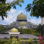 President_Xi_Jinping_Welcomed_with_Royal_Ceremony_in_Malaysia video poster