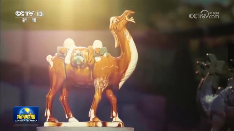 Reviving_Tang_Sancai__Ancient_Glazed_Pottery_Meets_Modern_Innovation - Khabar Asia Reviving_Tang_Sancai__Ancient_Glazed_Pottery_Meets_Modern_Innovation